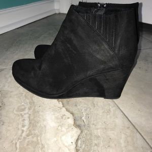 rampage julee desert wedge bootie